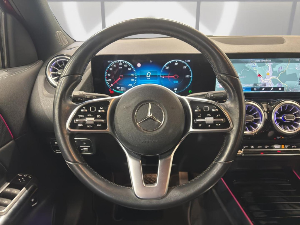 Mercedes-Benz E-Klasse EQA 4MATIC Progressive 350