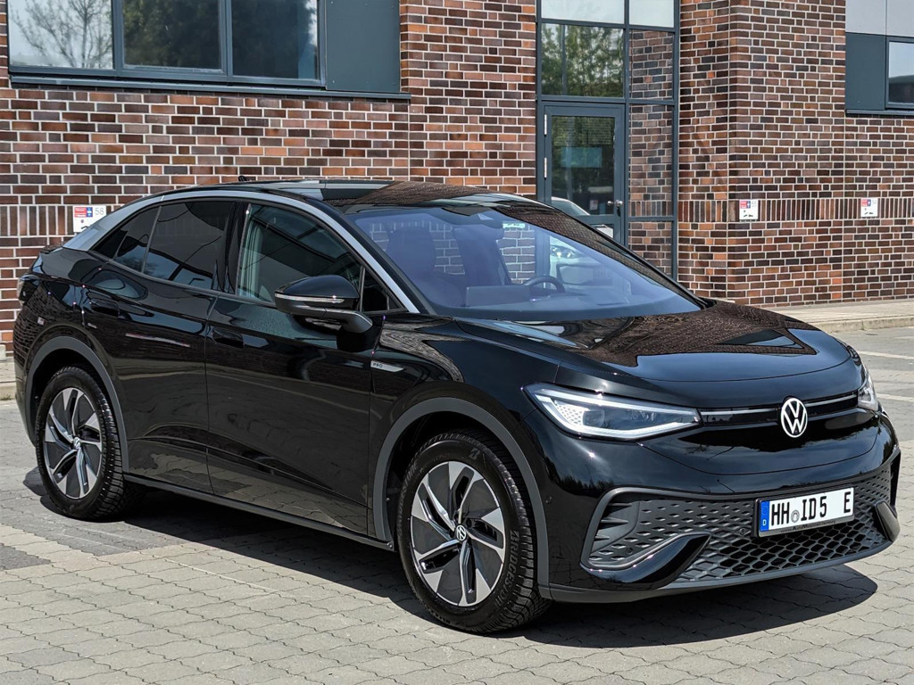 Volkswagen ID.5 "PRO PERFORMANCE" HEAD-UP/PANORAMA/E-SITZE/AHK