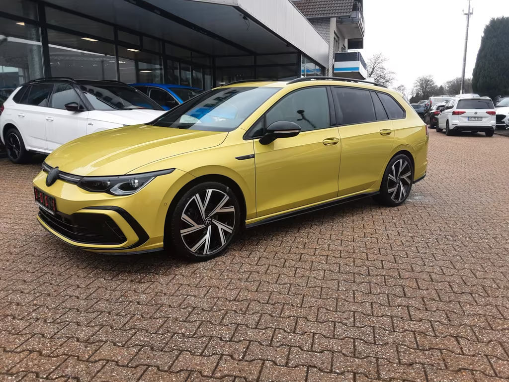Volkswagen Golf R-Line