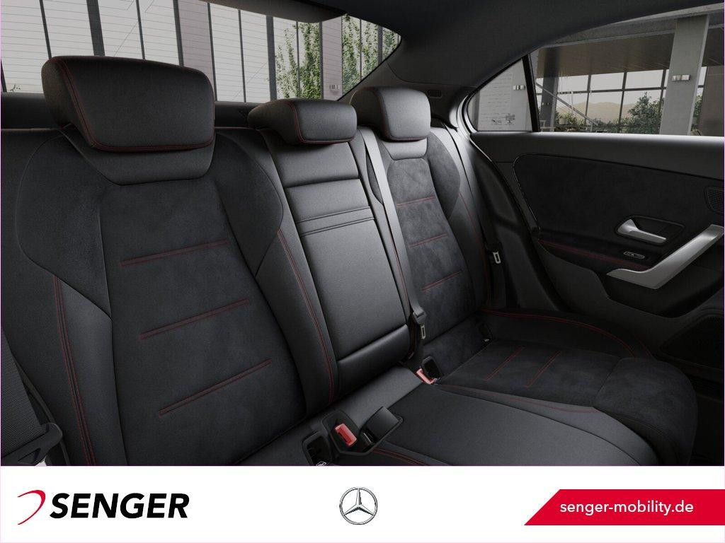 Mercedes-Benz A-Klasse A 220 AMG Line A 220 d