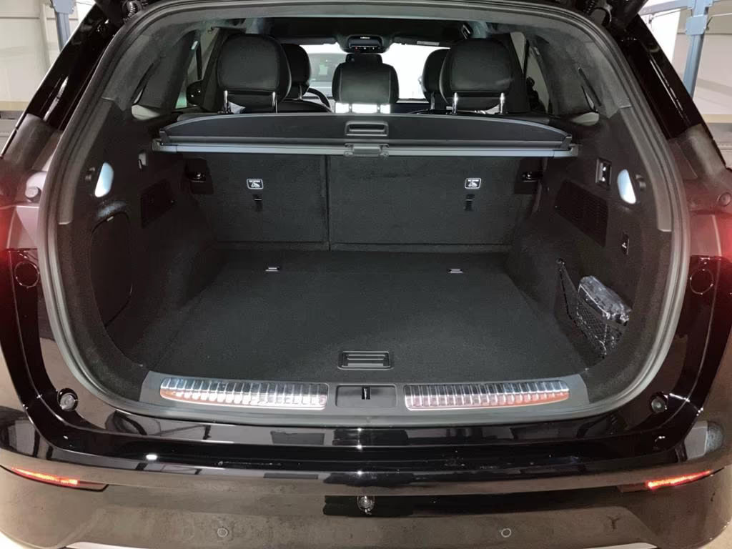 Xpeng G9