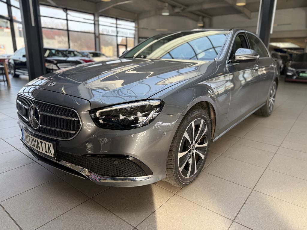 Mercedes-Benz E-Klasse E 300 E 300 e Sedan