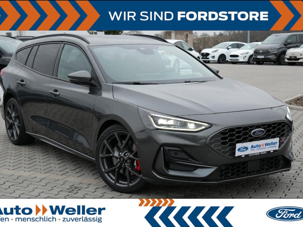 Ford Focus EcoBoost Wagon ST Line