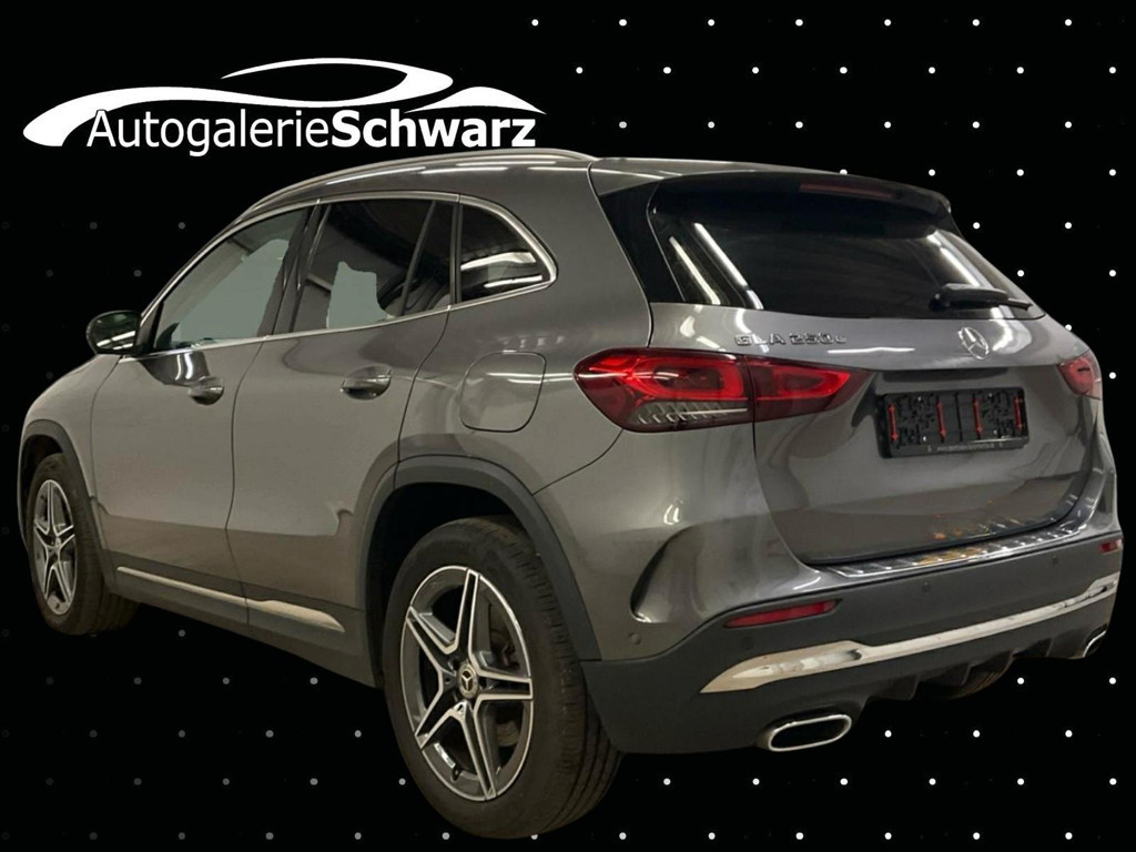 Mercedes-Benz GLA-Klasse