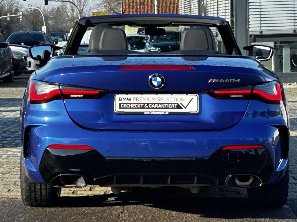 BMW M440