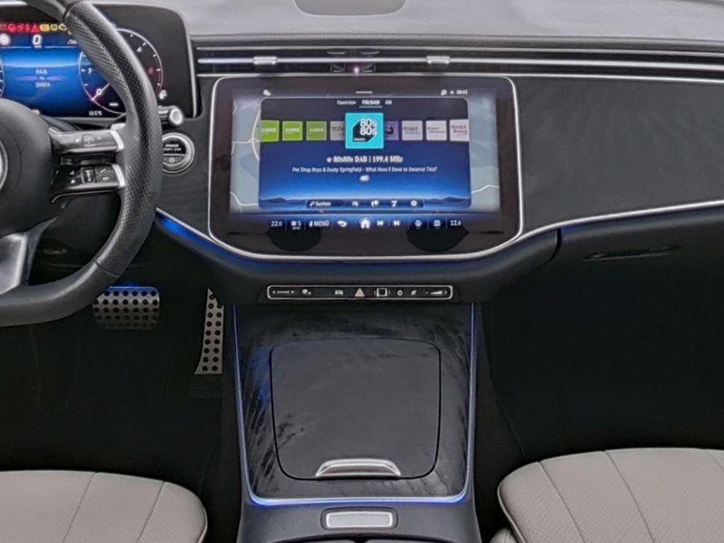 Mercedes-Benz E-Klasse E 220 AMG Line E 220 d Sedan