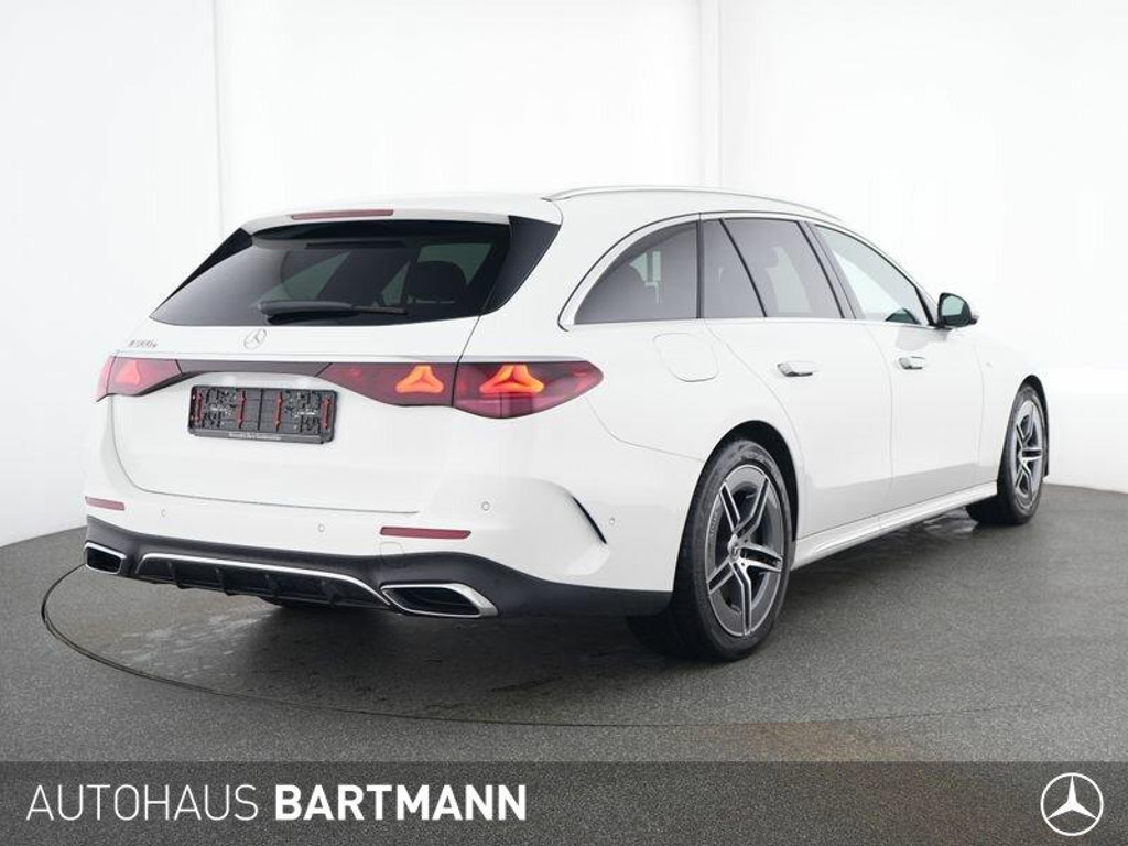 Mercedes-Benz E-Klasse E 300 AMG Line Estate E 300 e