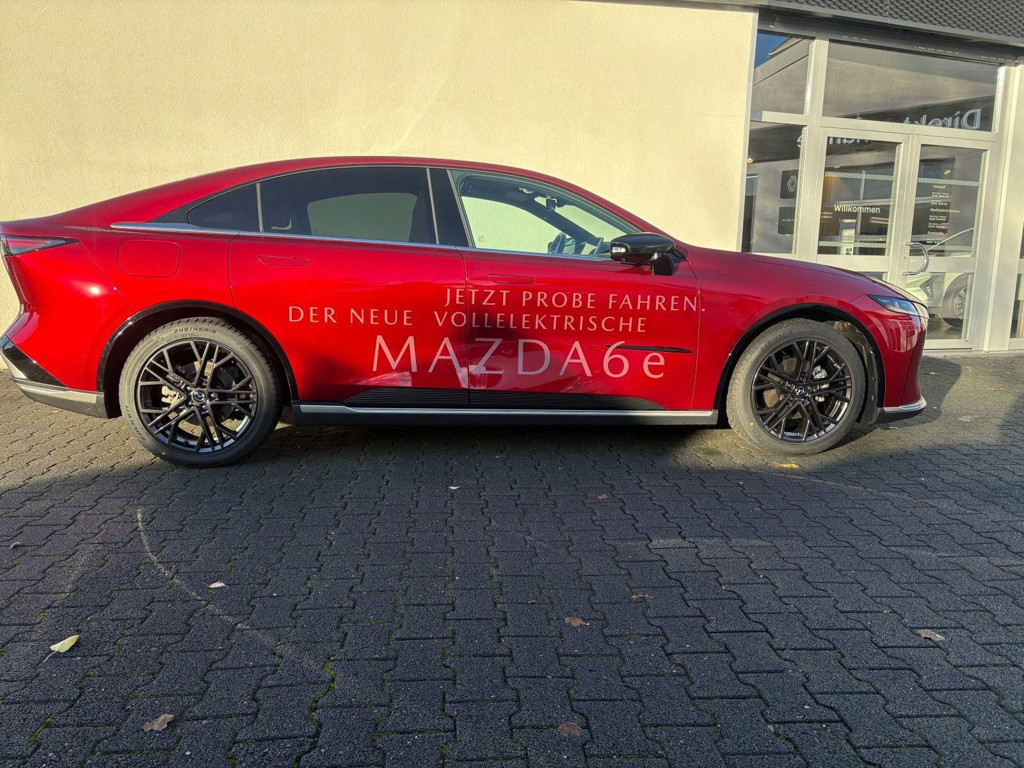Mazda 6e