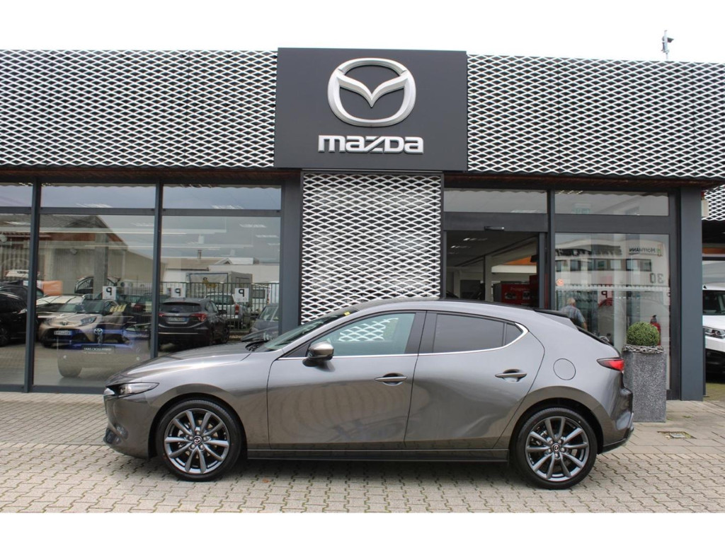 Mazda 3 Exclusive-line