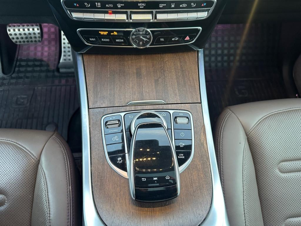 Mercedes-Benz G-Klasse