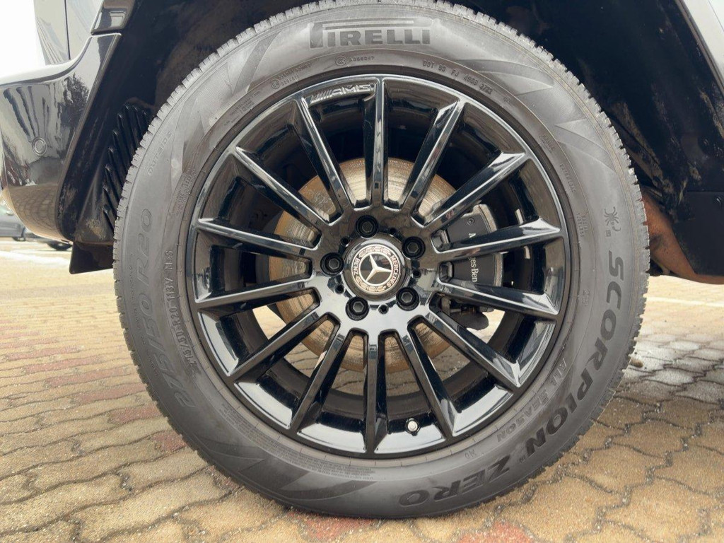 Mercedes-Benz G-Klasse