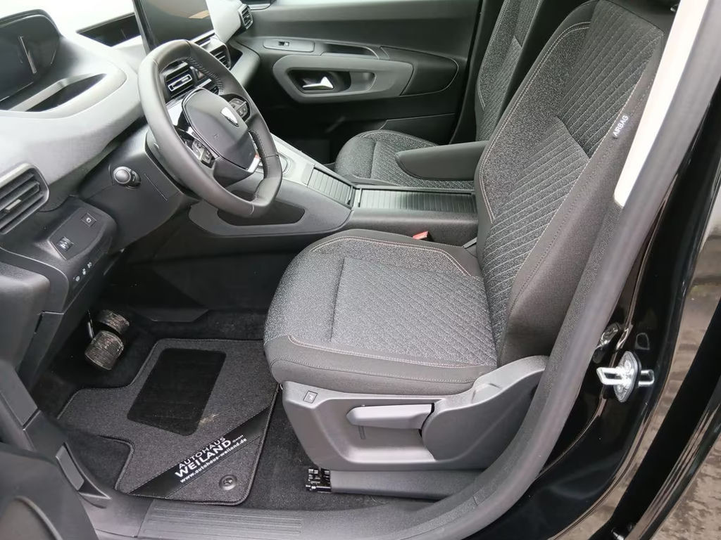 Peugeot e-Rifter