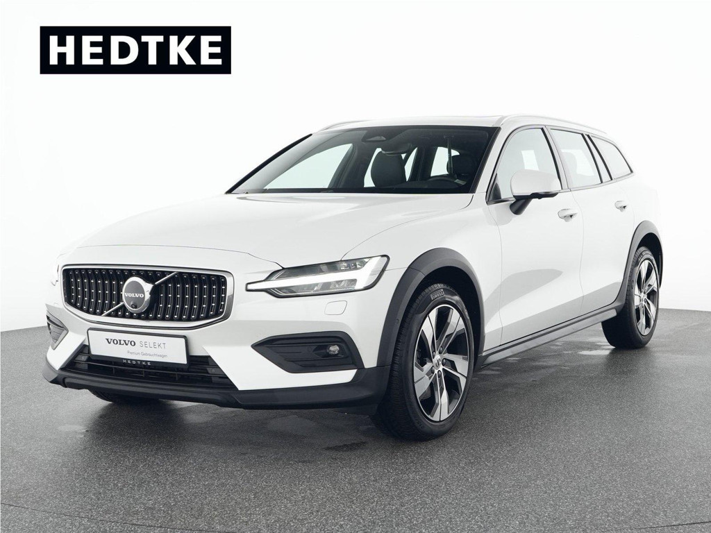 Volvo V60 Cross Country AWD Plus