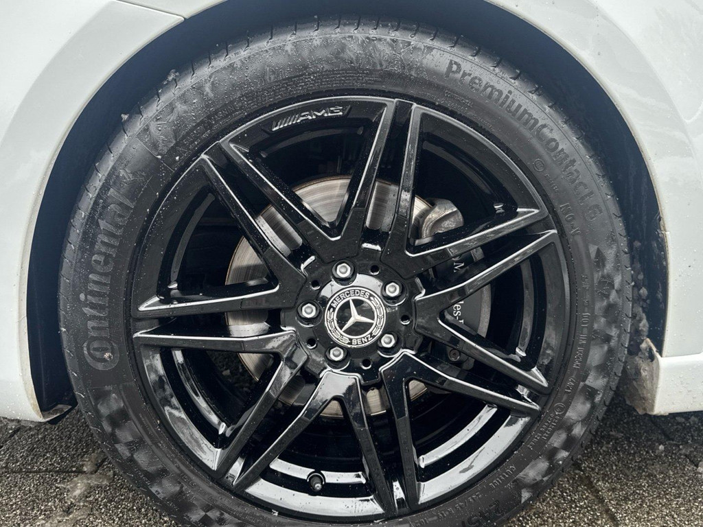 Mercedes-Benz V-Klasse V 300 AMG Line AVANTGARDE Limousine Lang V 300 d