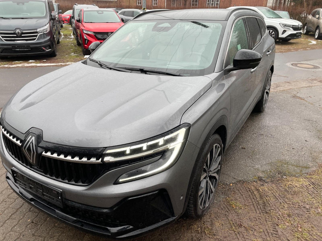 Renault Espace E-Tech Hybrid Iconic