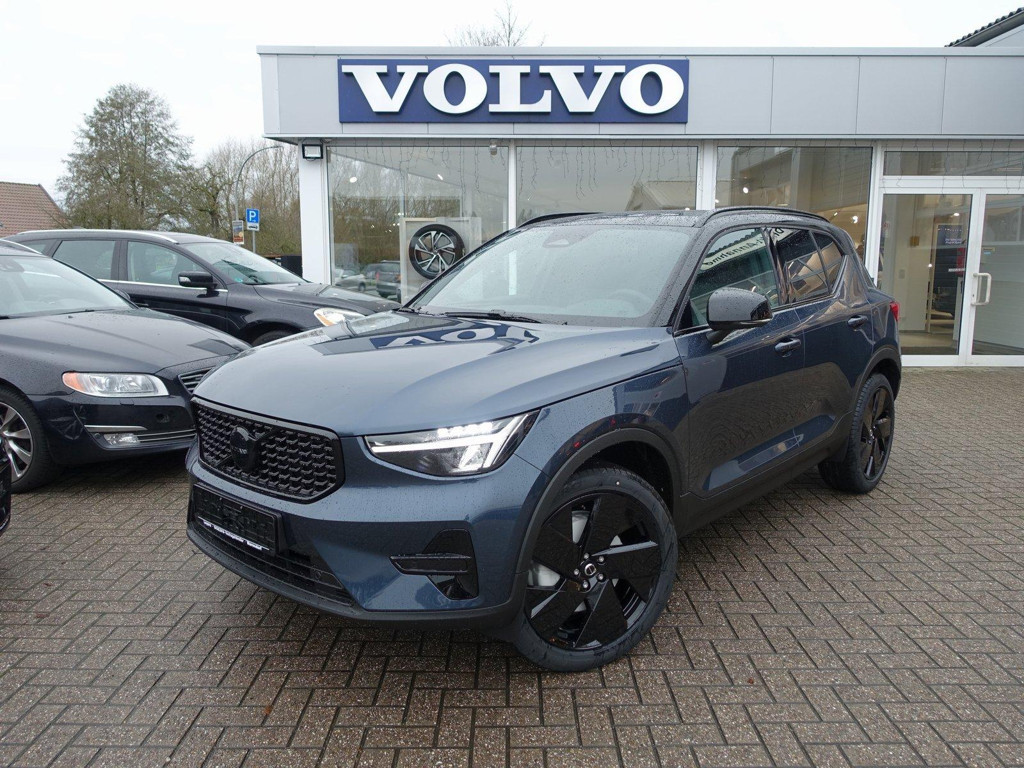 Volvo XC40 Plus