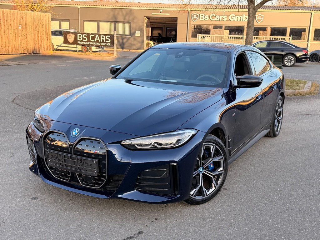 BMW i4 Coupé Gran Coupé Sedan M50