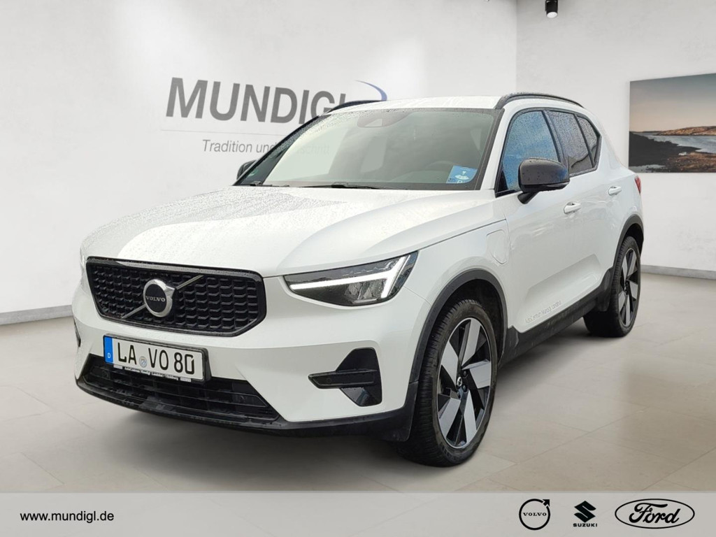 Volvo XC40 Recharge Plus Dark