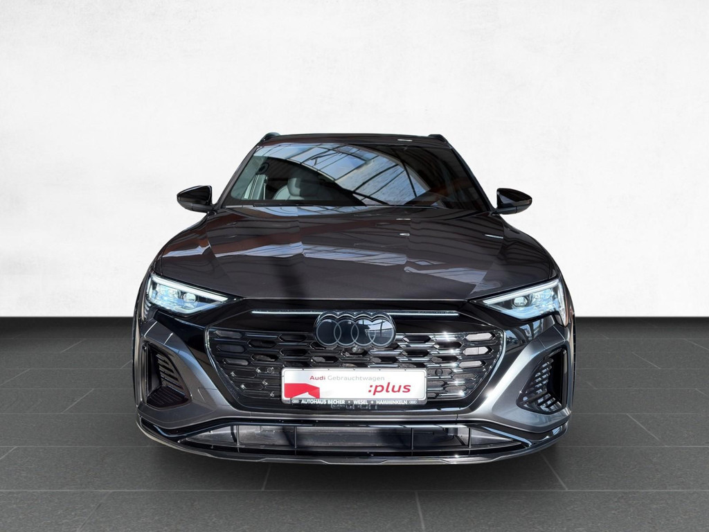 Audi SQ8 e-tron Sportback Quattro