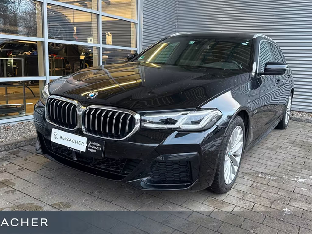 BMW 5 Serie 530 M-Sport xDrive Touring 530e