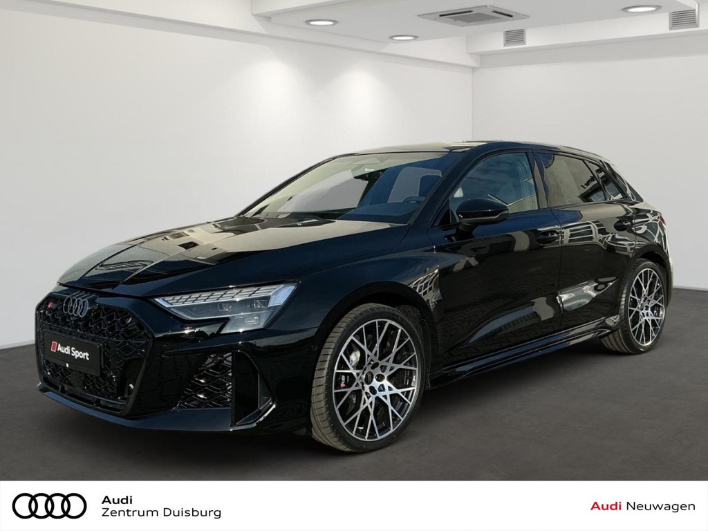Audi RS3 Sportback Sedan S-Tronic