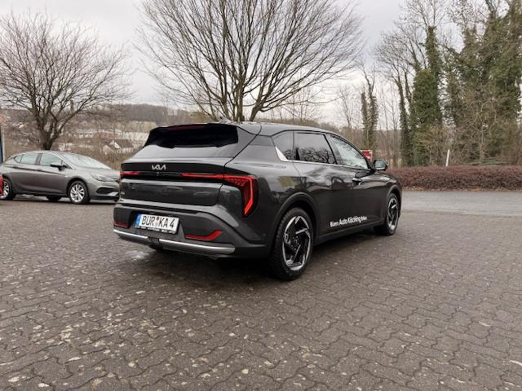 Kia K4