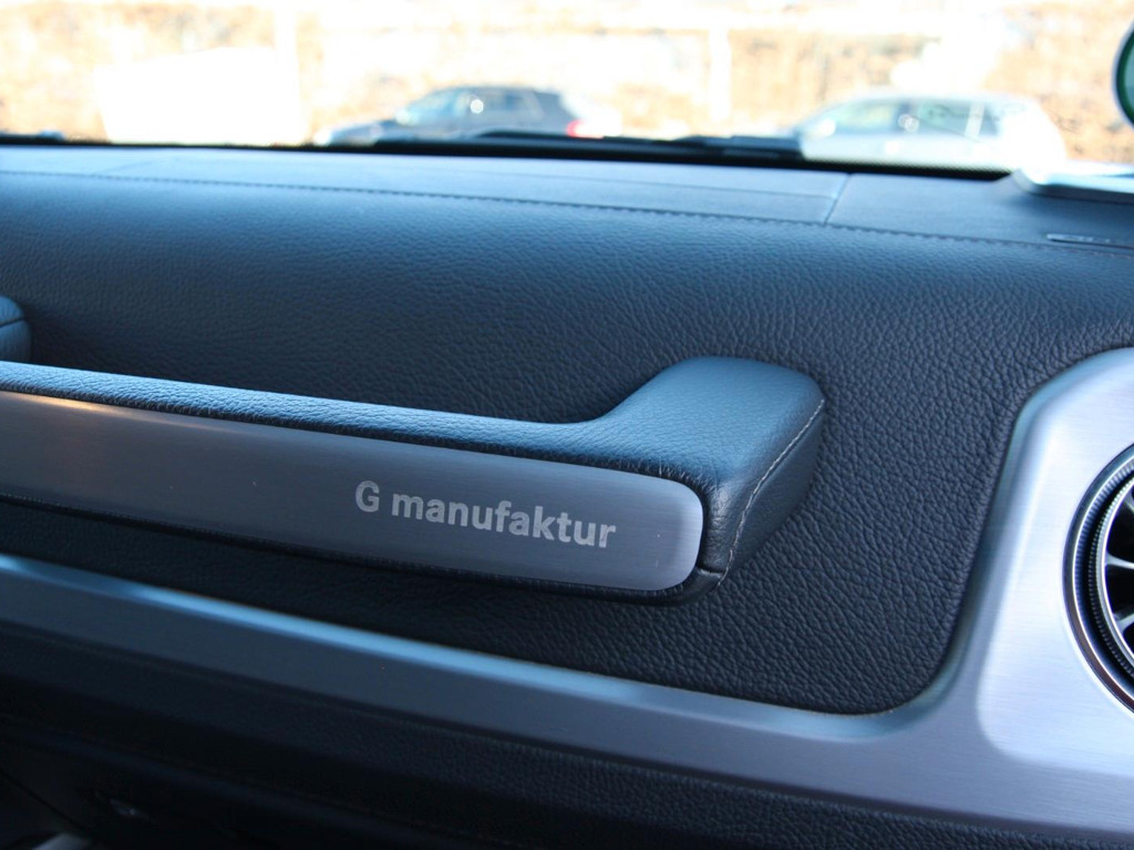 Mercedes-Benz G-Klasse