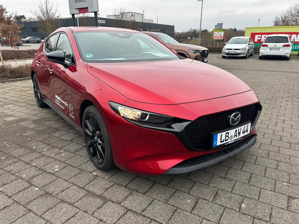 Mazda 3 SkyActiv 2.5L Homura e-Skyactiv