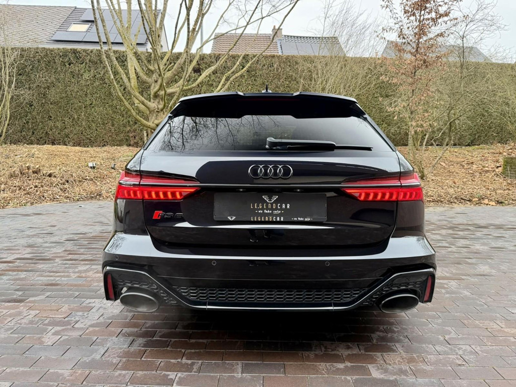 Audi RS6
