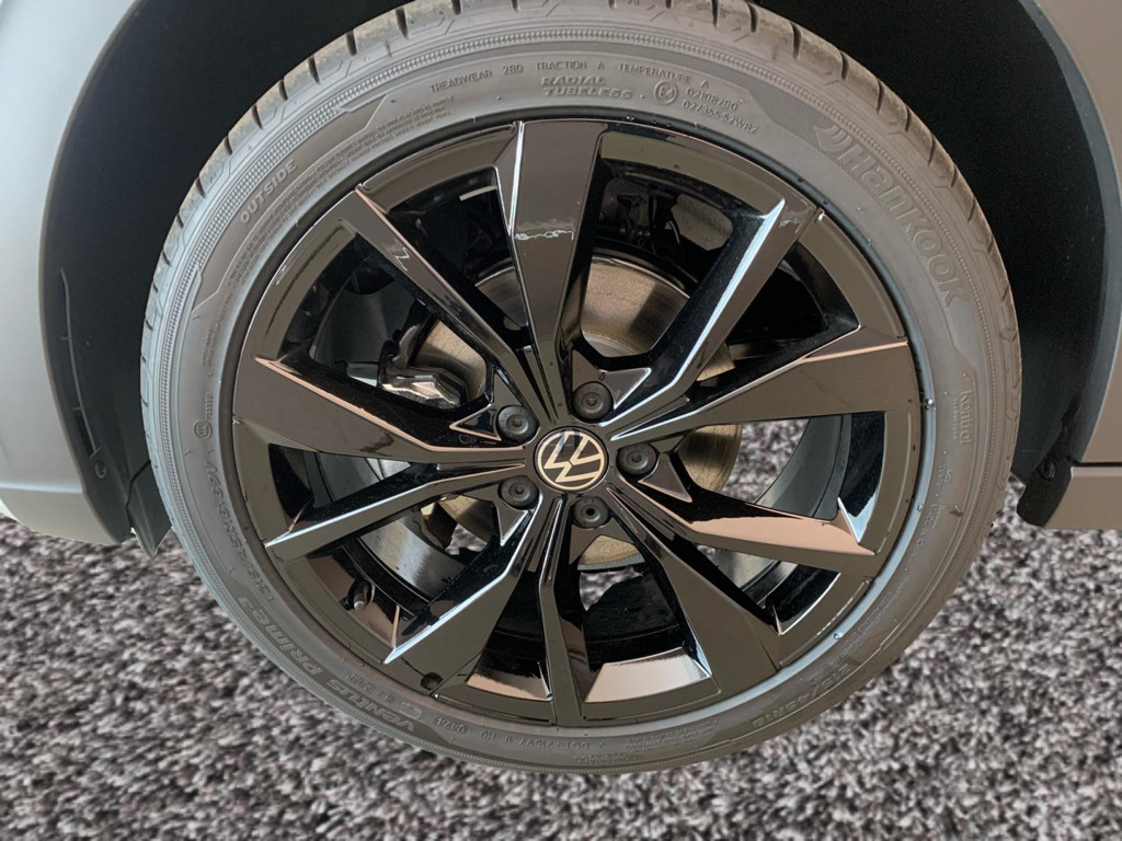 Volkswagen Taigo DSG R-Line 1.0 TSI