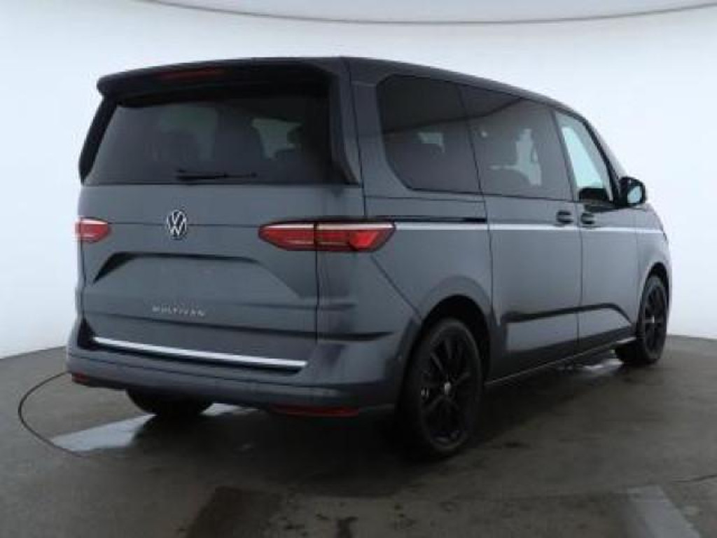 Volkswagen Multivan DSG Style IQ.Drive 2.0 TDI T7