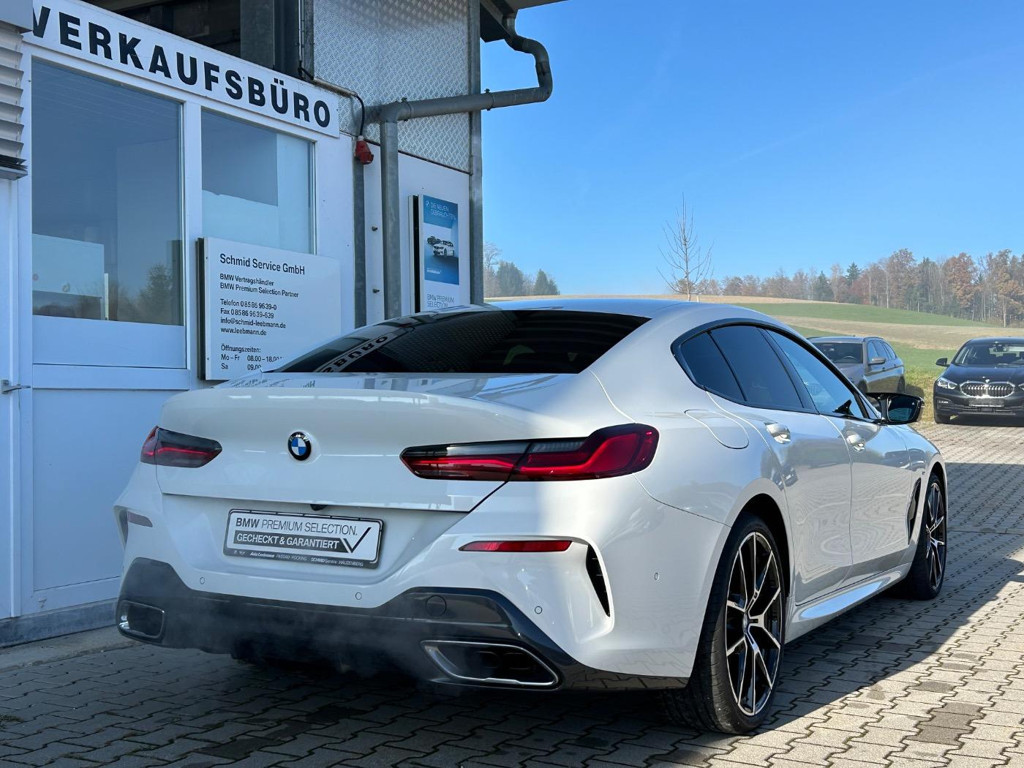 BMW M850