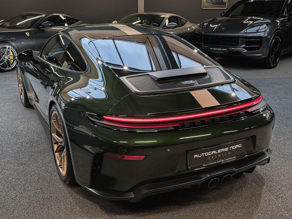 Porsche 992