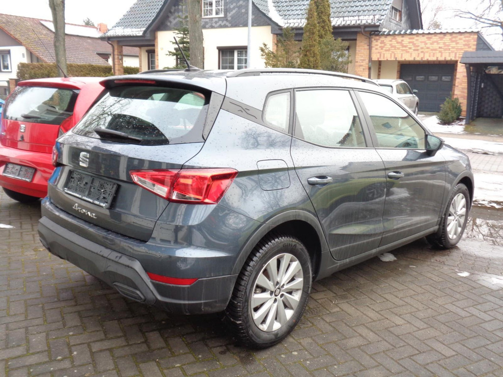 Seat Arona
