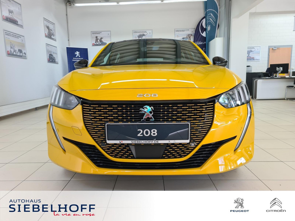 Peugeot e-208