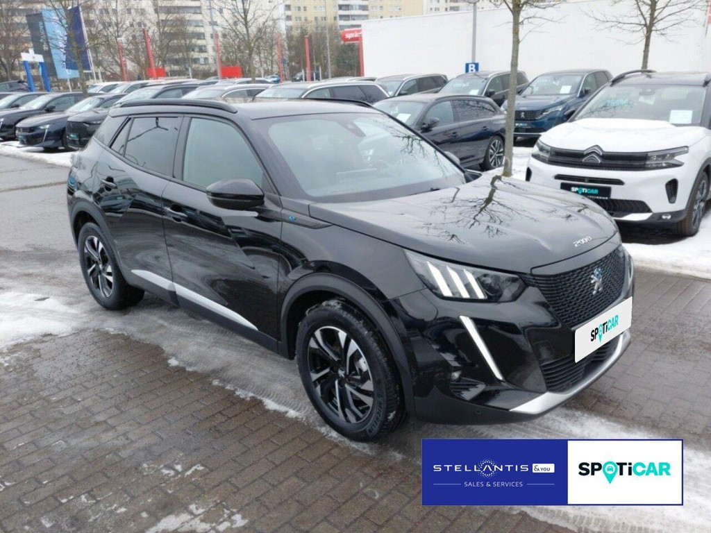 Peugeot e-2008