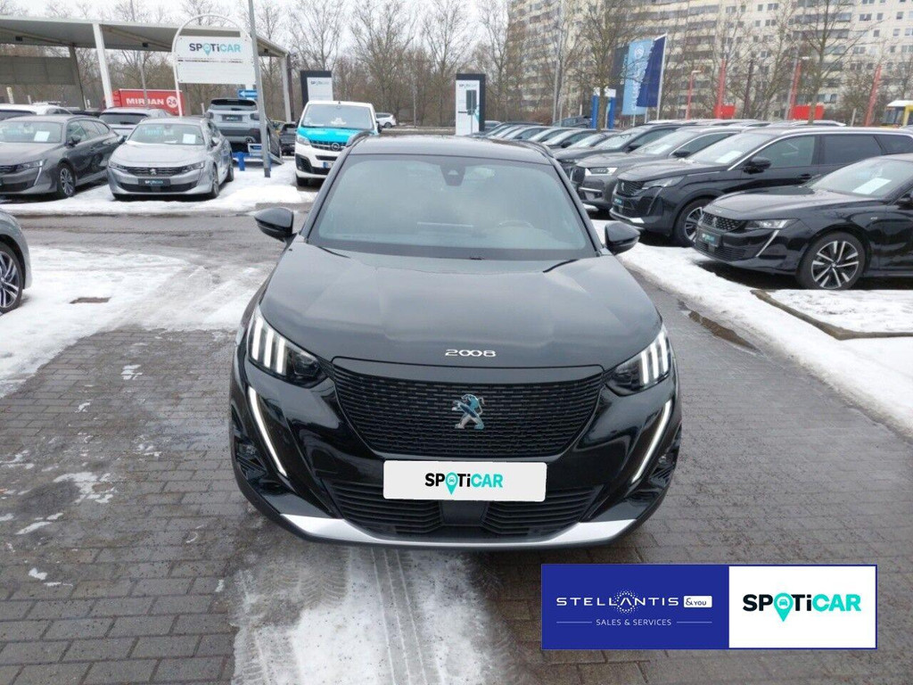 Peugeot e-2008