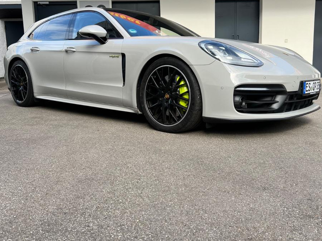 Porsche Panamera 4S E-Hybrid Sport Turismo