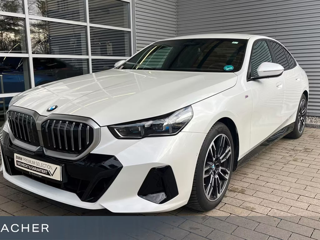 BMW 5 Serie 520 M-Sport Sedan 520d