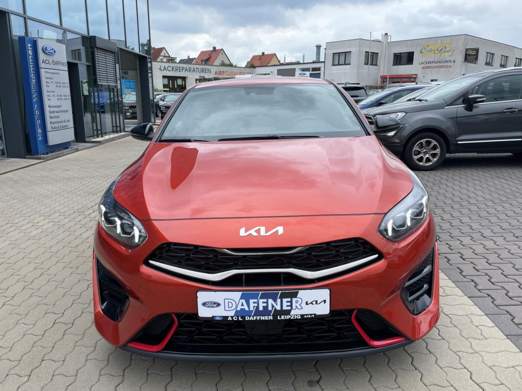 Kia ProCeed
