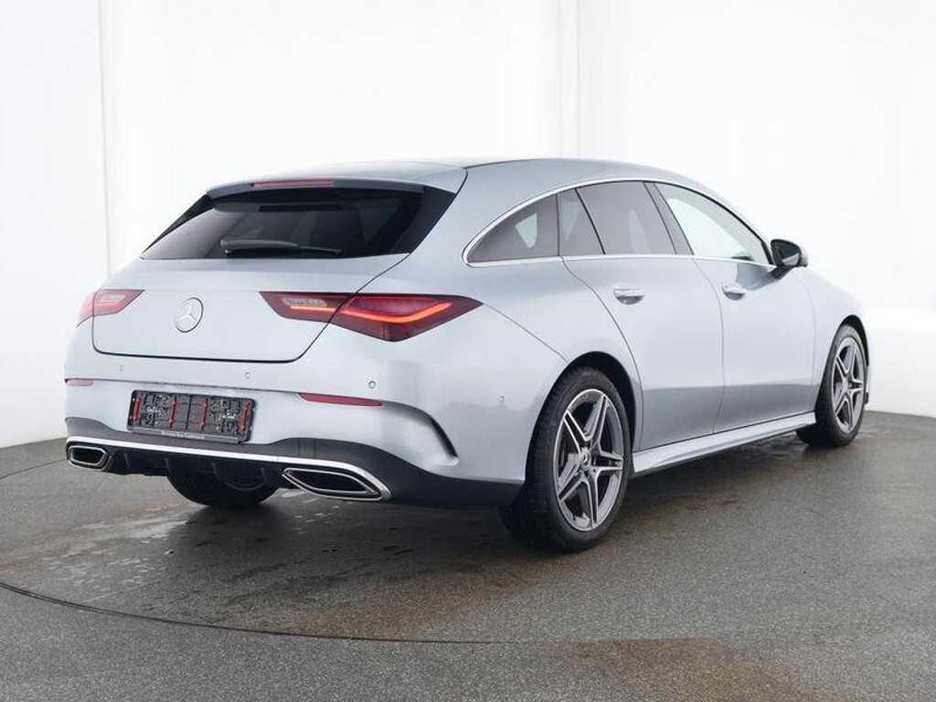Mercedes-Benz CLA-Klasse CLA 200 AMG Line Shooting Brake
