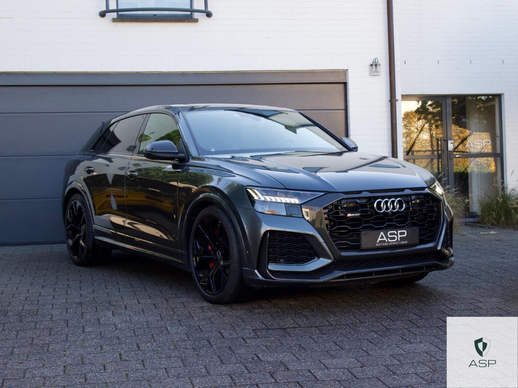 Audi RS Q8