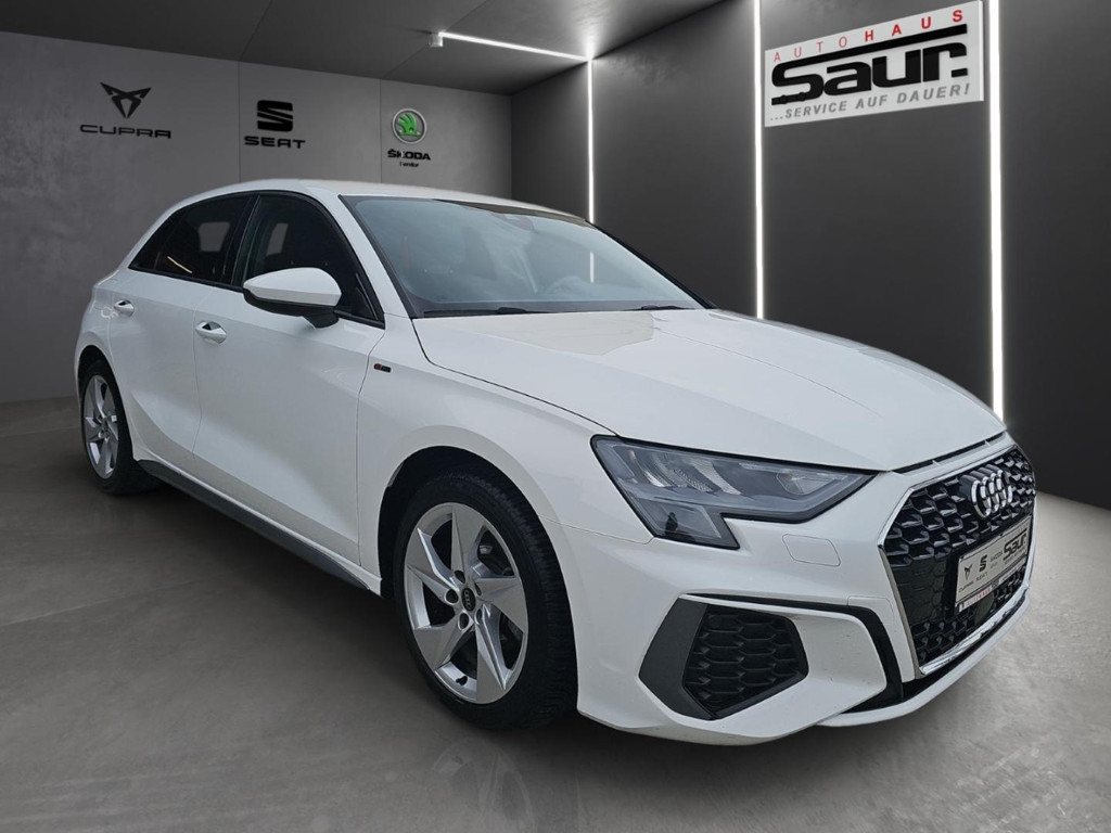 Audi A3 Sportback Sedan S-Line S-Tronic 30 TFSI