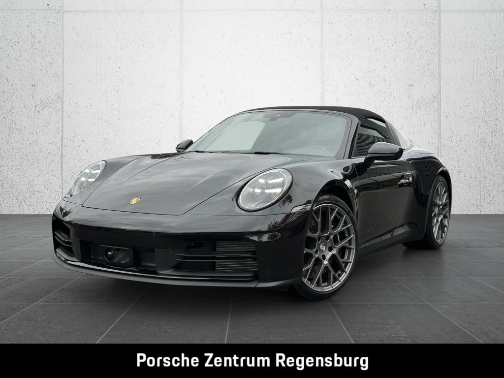 Porsche 992 4S Targa Cabrio