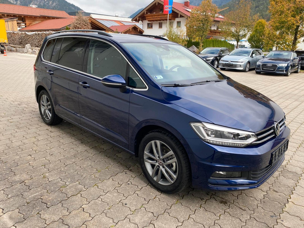 Volkswagen Touran DSG 1.5 TSI