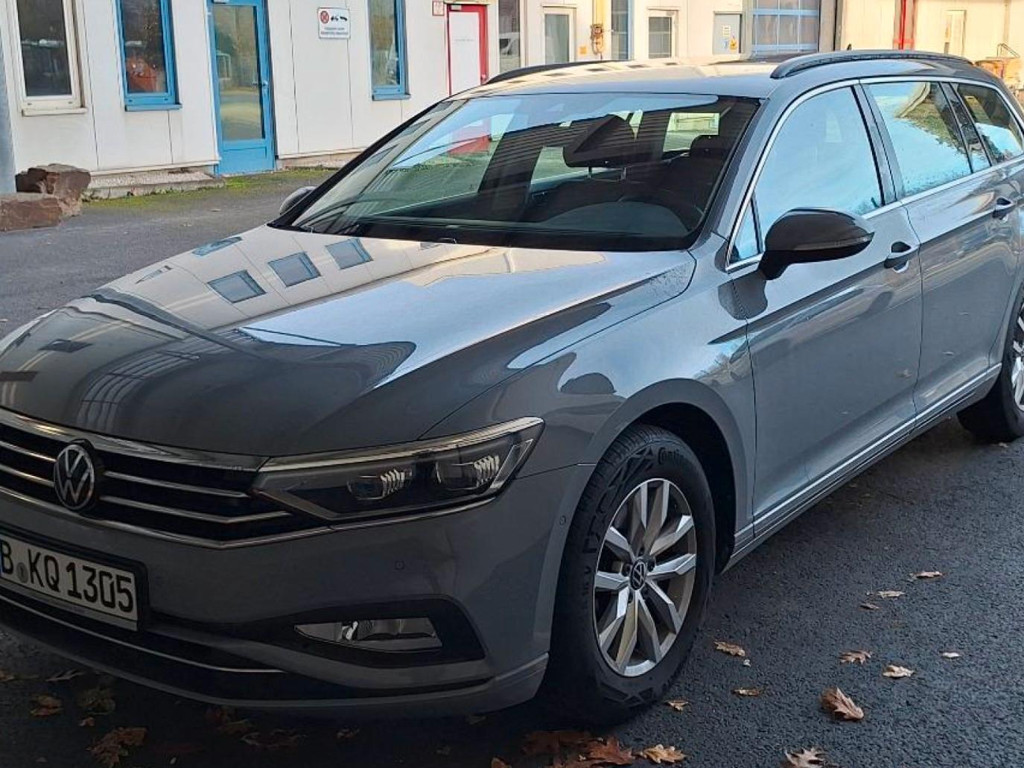 Volkswagen Passat Business Variant IQ.Drive