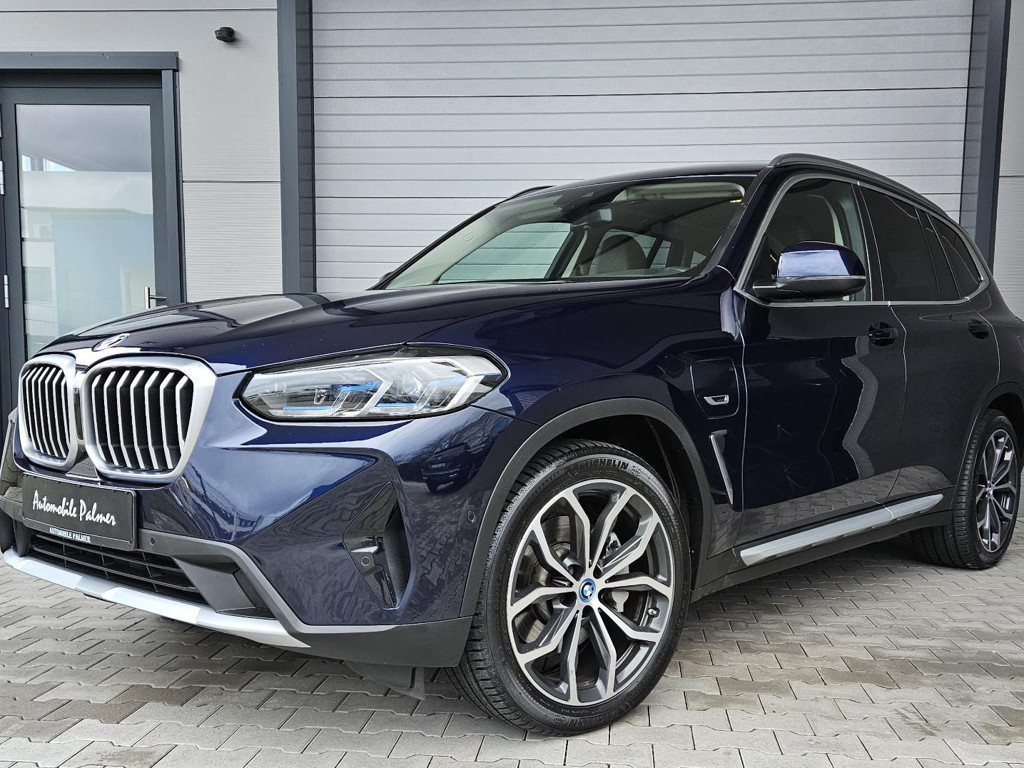 BMW X3 xDrive30e