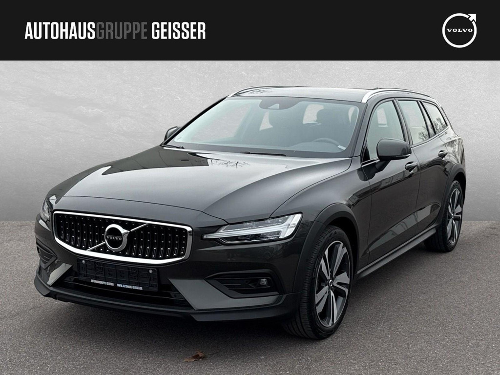 Volvo V60 Cross Country AWD