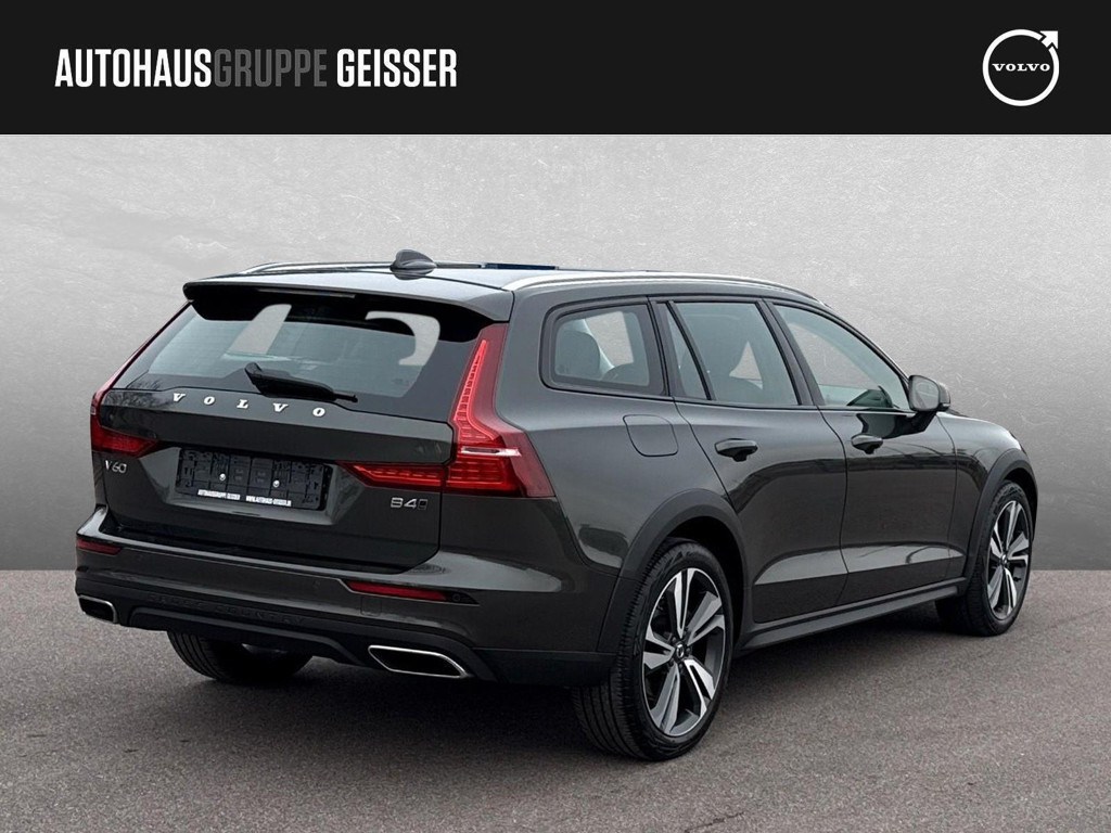 Volvo V60 Cross Country