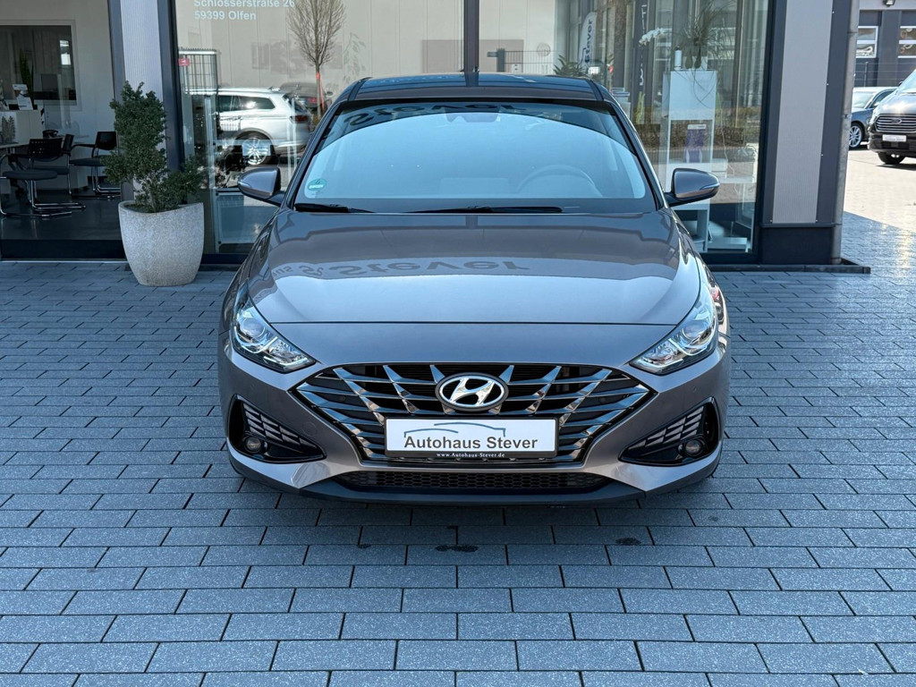 Hyundai i30 Trend Hybrid